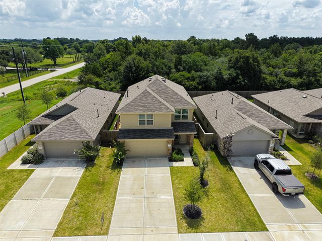17938 Becker Landing Drive, Hockley, TX 77447