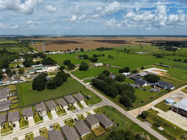 17938 Becker Landing Drive, Hockley, TX 77447