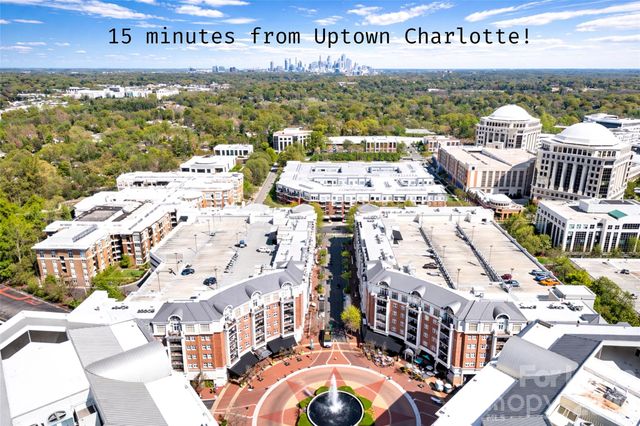 4620 Piedmont Row Drive, Charlotte, NC 28210