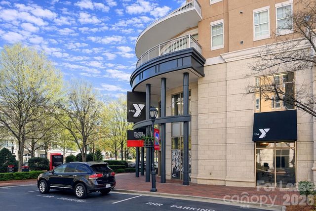 4620 Piedmont Row Drive, Charlotte, NC 28210