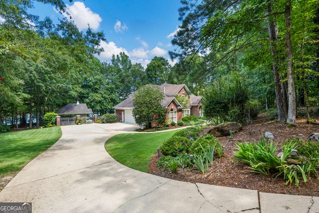 100 Waterview Court, Cataula, GA 31804