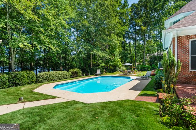 100 Waterview Court, Cataula, GA 31804