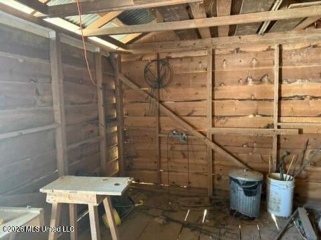 1332 Walker Road, Terry, MS 39170