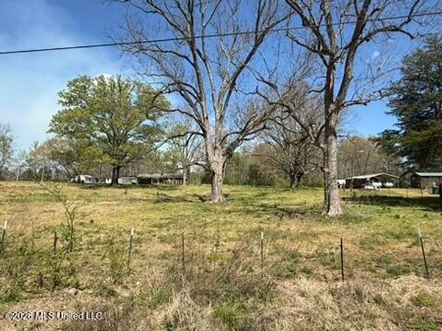 1332 Walker Road, Terry, MS 39170