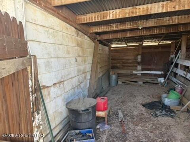 1332 Walker Road, Terry, MS 39170