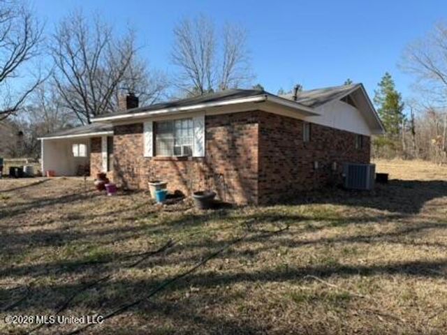 1332 Walker Road, Terry, MS 39170