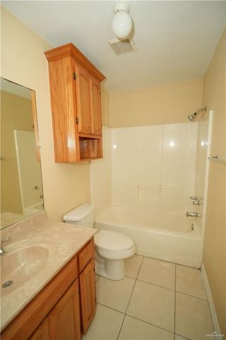 1607 W Bronze Drive, Pharr, TX 78577