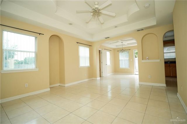 1607 W Bronze Drive, Pharr, TX 78577