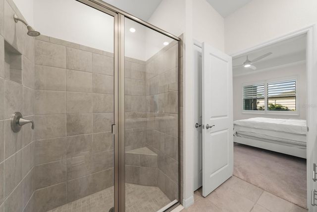 18244 CROPSIDE TRAIL, Bradenton, FL 34211