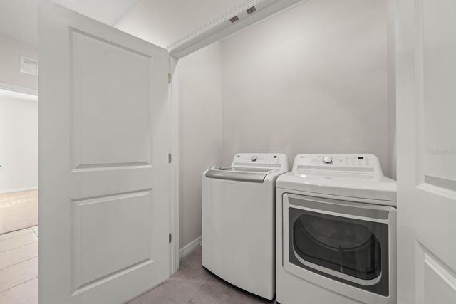 18244 CROPSIDE TRAIL, Bradenton, FL 34211