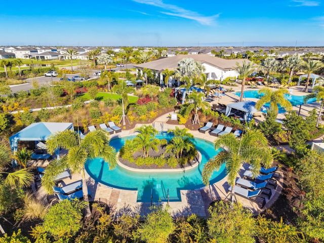 18244 CROPSIDE TRAIL, Bradenton, FL 34211