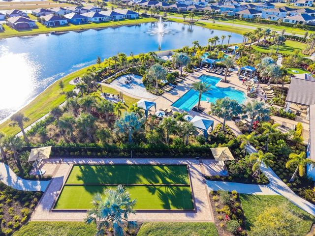 18244 CROPSIDE TRAIL, Bradenton, FL 34211