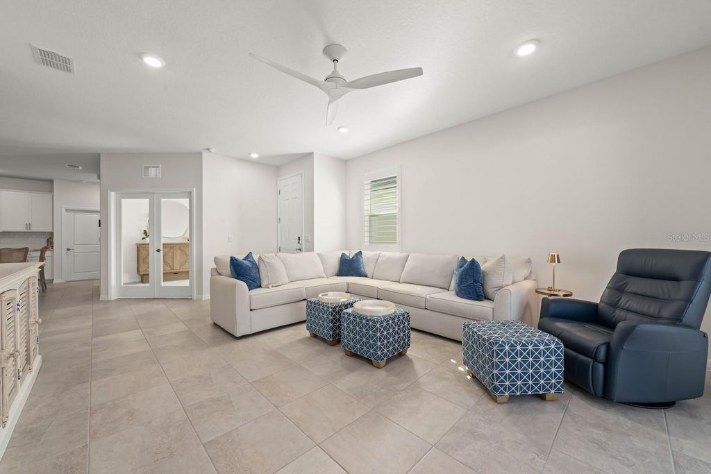 Image 15 of property listing at 18244 CROPSIDE TRAIL, Bradenton, FL 34211