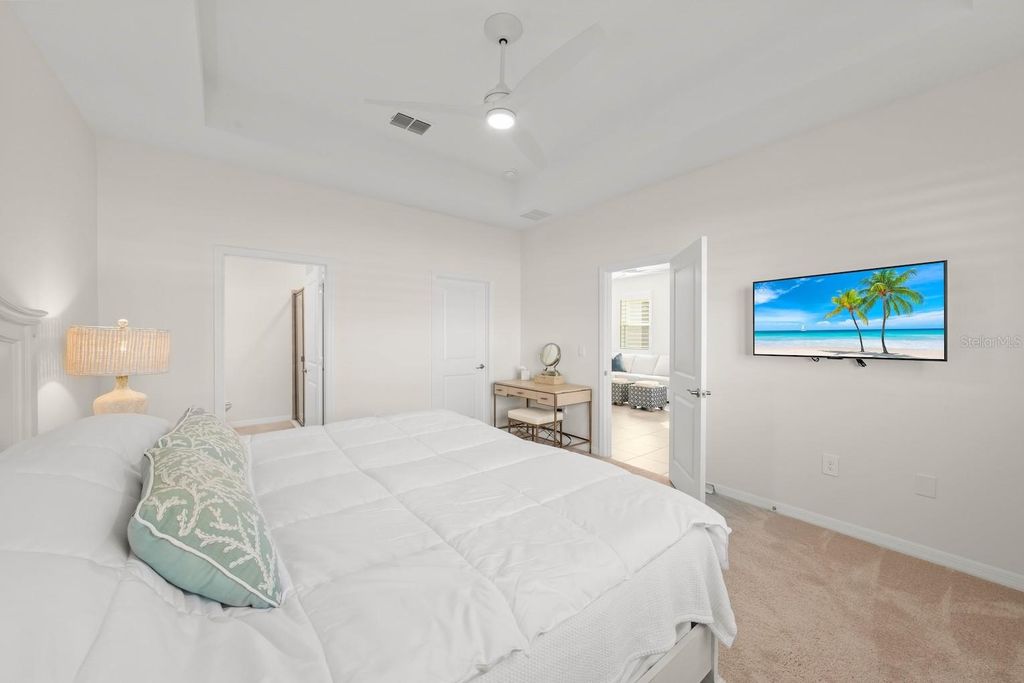 Image 20 of property listing at 18244 CROPSIDE TRAIL, Bradenton, FL 34211