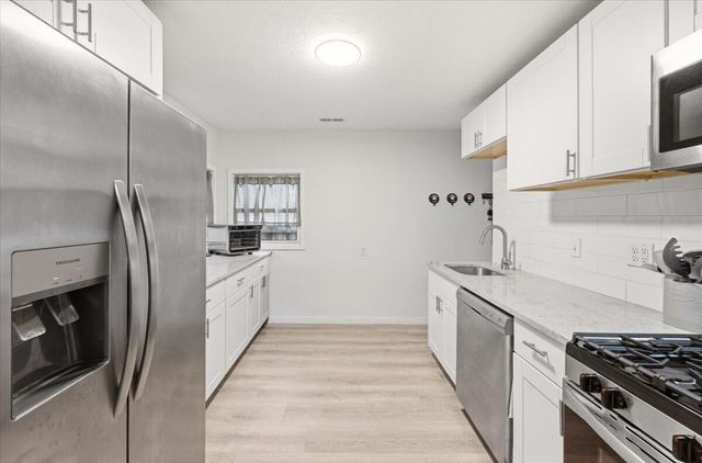 2644 AVENUE G, Council Bluffs, IA 51501
