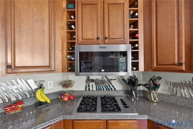 1830 Blackwood Dr, Maidens, VA 23102