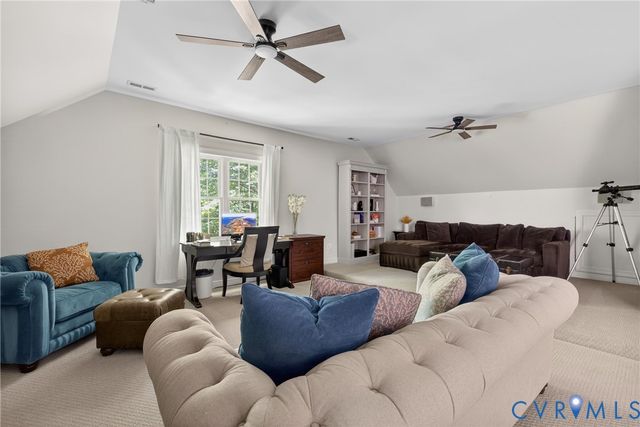 1830 Blackwood Dr, Maidens, VA 23102