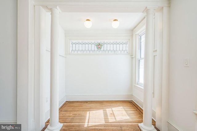 3 N SURREY AVE, Ventnor City, NJ 08406