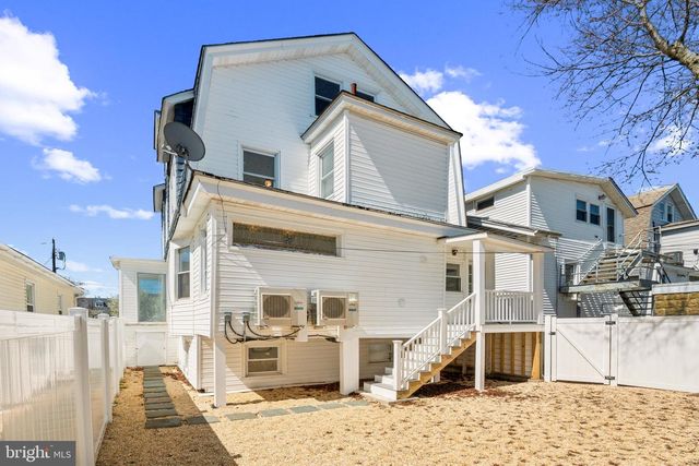3 N SURREY AVE, Ventnor City, NJ 08406