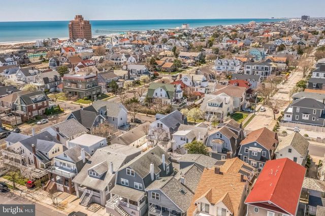 3 N SURREY AVE, Ventnor City, NJ 08406