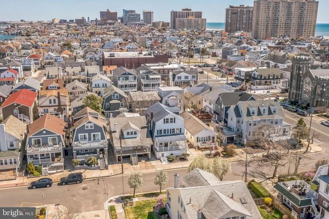 3 N SURREY AVE, Ventnor City, NJ 08406