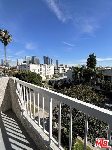 10465 Eastborne Avenue 301, Los Angeles, CA 90024