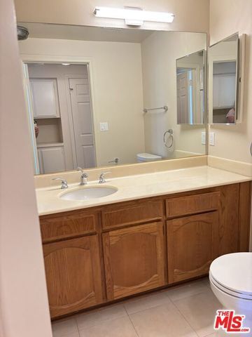 10465 Eastborne Avenue 301, Los Angeles, CA 90024