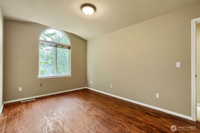 215 196th Place SW, Bothell, WA 98012