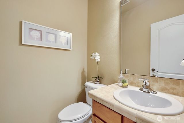 215 196th Place SW, Bothell, WA 98012