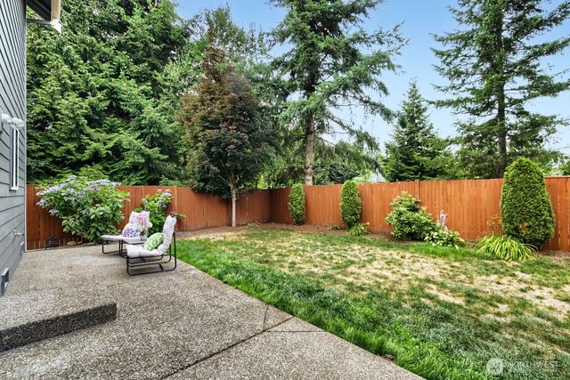 215 196th Place SW, Bothell, WA 98012