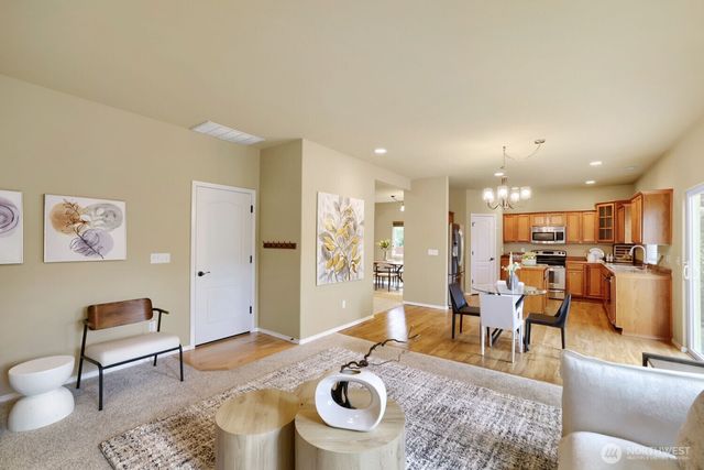 215 196th Place SW, Bothell, WA 98012
