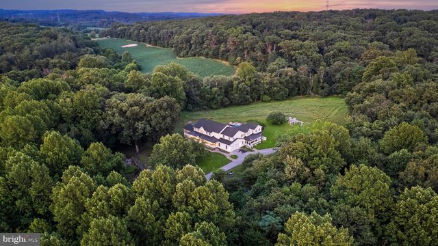 806 STABLERSVILLE RD, Parkton, MD 21120