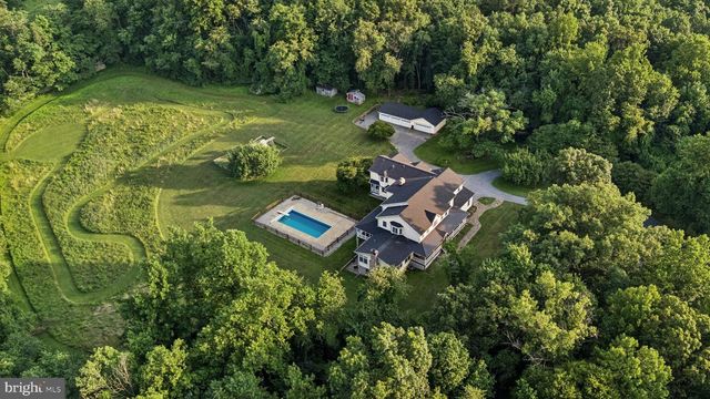 806 STABLERSVILLE RD, Parkton, MD 21120
