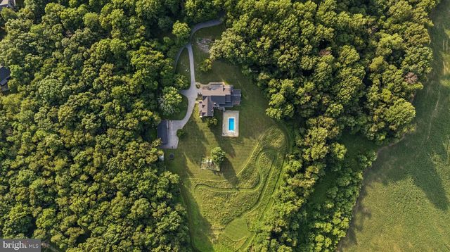 806 STABLERSVILLE RD, Parkton, MD 21120