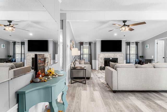 688 Malaga Place, Panama City Beach, FL 32413