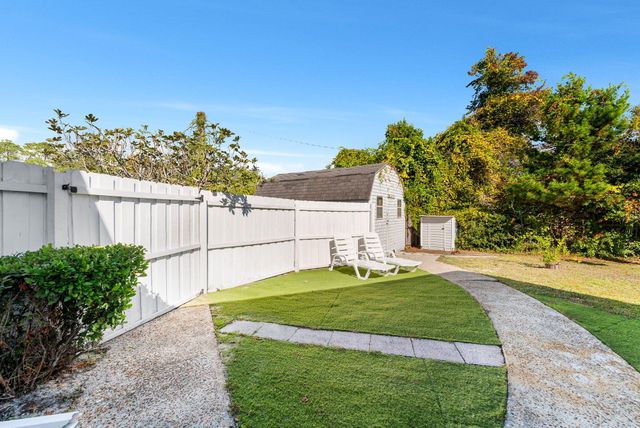 688 Malaga Place, Panama City Beach, FL 32413