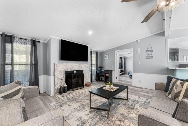 688 Malaga Place, Panama City Beach, FL 32413