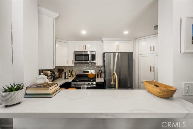 27980 S Western 303, San Pedro (los Angeles), CA 90732