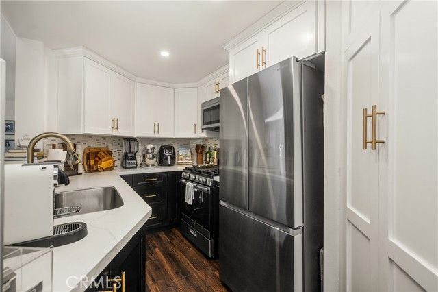 27980 S Western 303, San Pedro (los Angeles), CA 90732