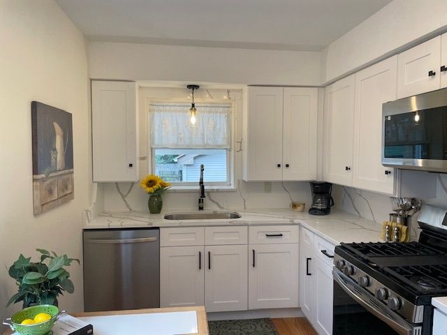 3809 W Wabansia Avenue, Chicago, IL 60647