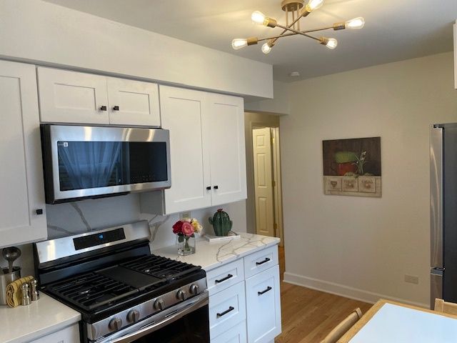3809 W Wabansia Avenue, Chicago, IL 60647
