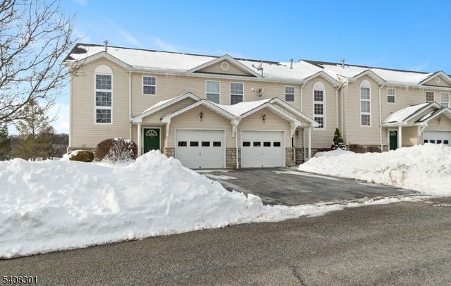 19 Winding Way, Hardyston Twp., NJ 07419