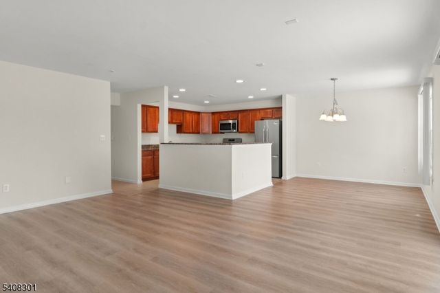 19 Winding Way, Hardyston Twp., NJ 07419