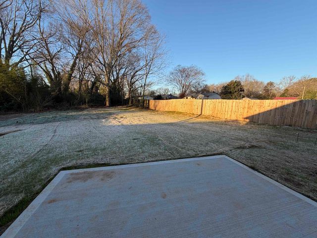 817 W Smith Street, Gaffney, SC 29341