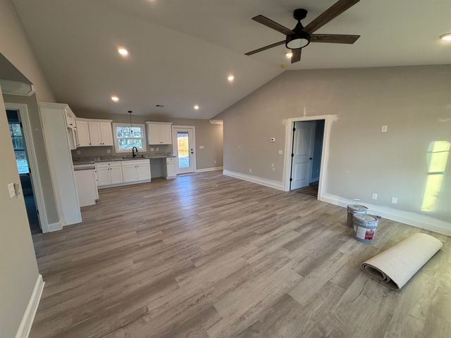 817 W Smith Street, Gaffney, SC 29341