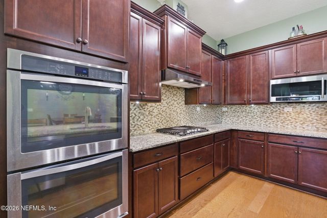1842 WILD DUNES Circle, Orange Park, FL 32065
