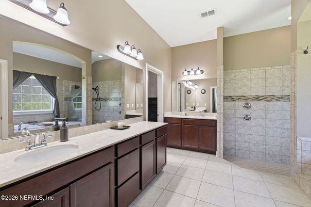 1842 WILD DUNES Circle, Orange Park, FL 32065