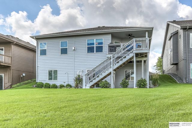19318 Franklin Circle, Omaha, NE 68022