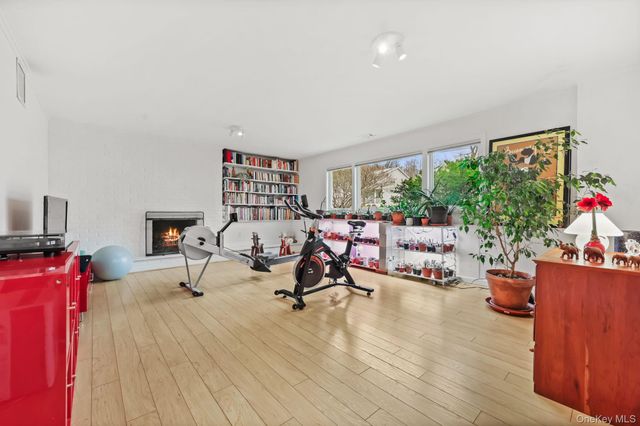 6 Jason Lane, Mamaroneck, NY 10543