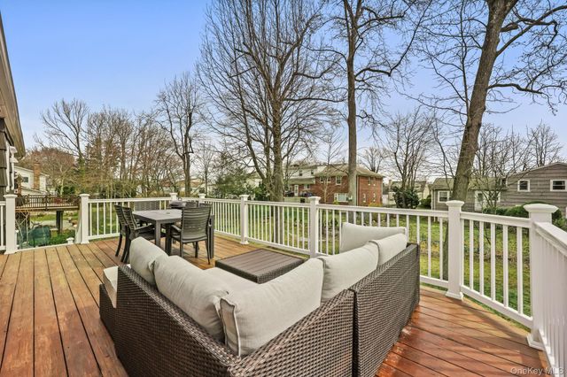 6 Jason Lane, Mamaroneck, NY 10543